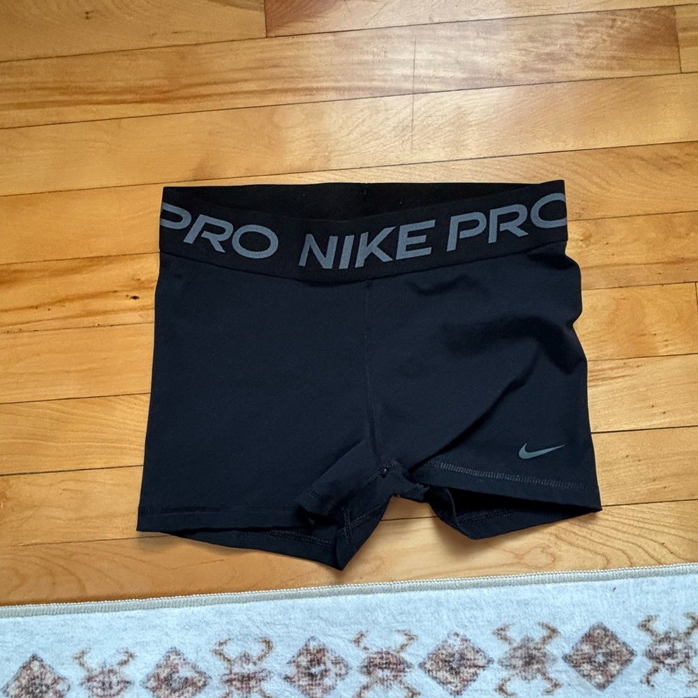 Nike Pro Women's Athletic Black Shorts